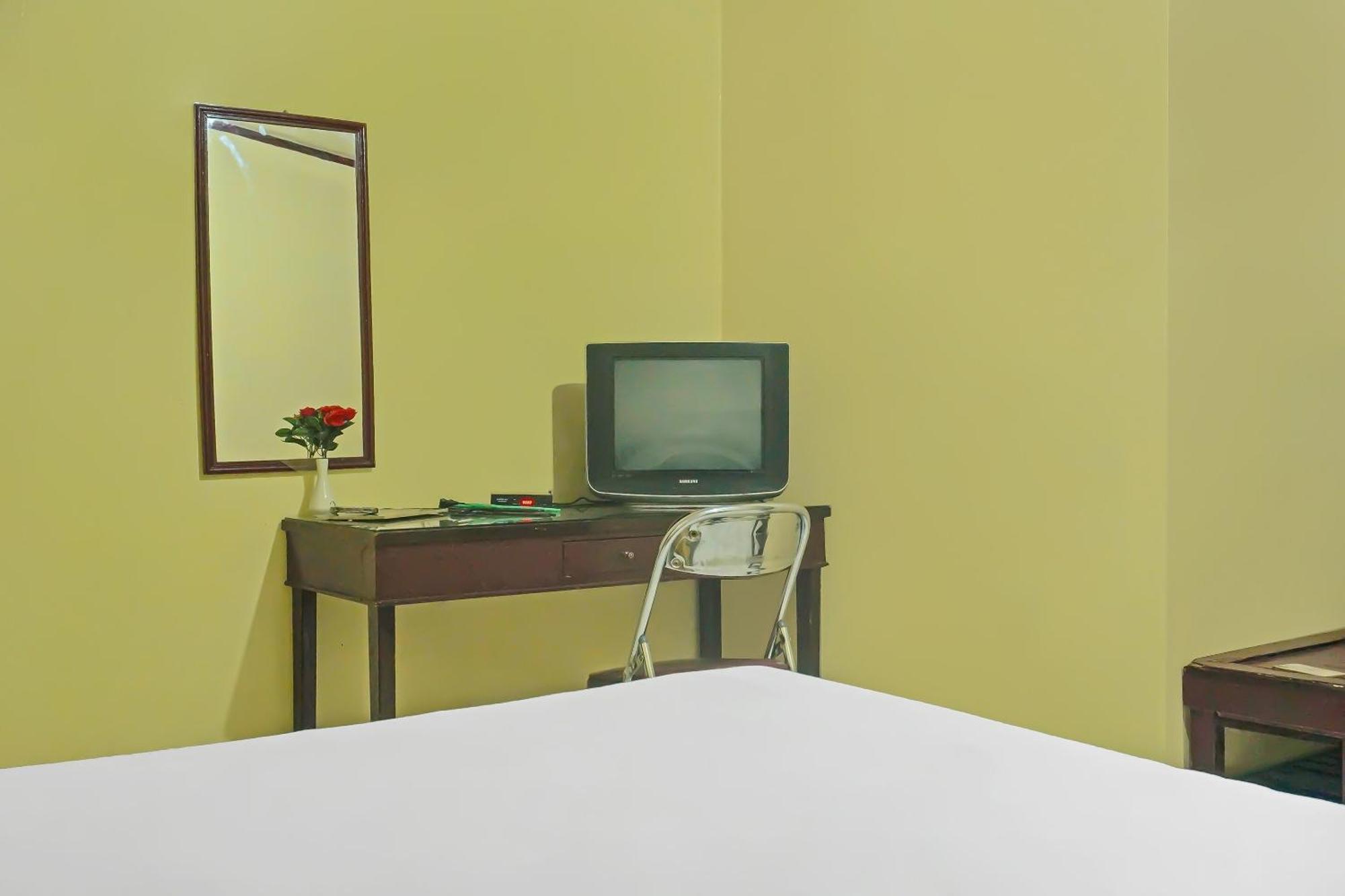 Spot On 92466 Adam Kost Syariahnearwisata Jembatan Barito Hotel Banjarmasin  Bagian luar foto